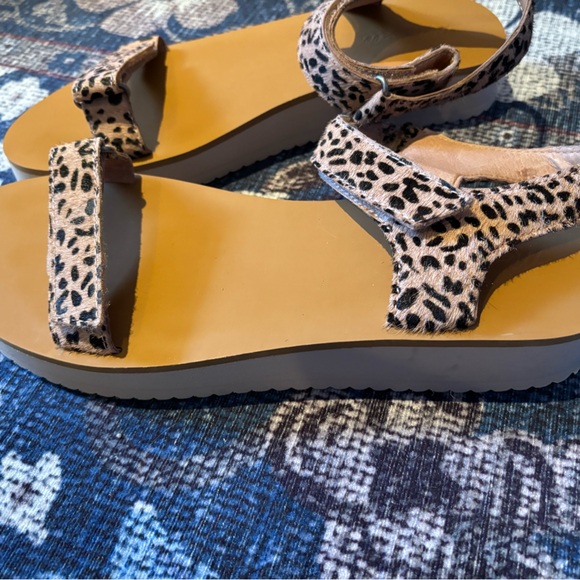 Madewell Sandals - Picture 2 of 2